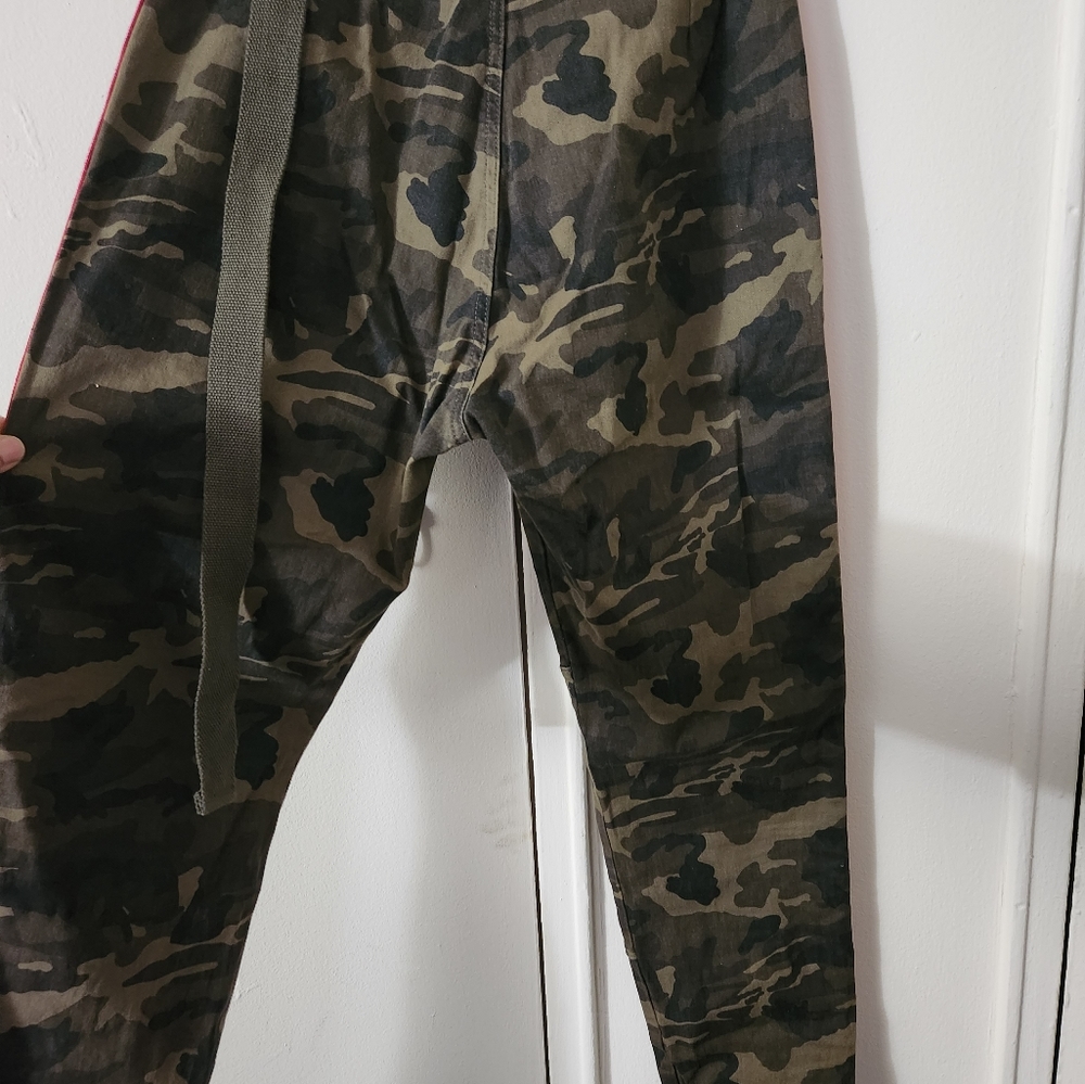 Cargo pants